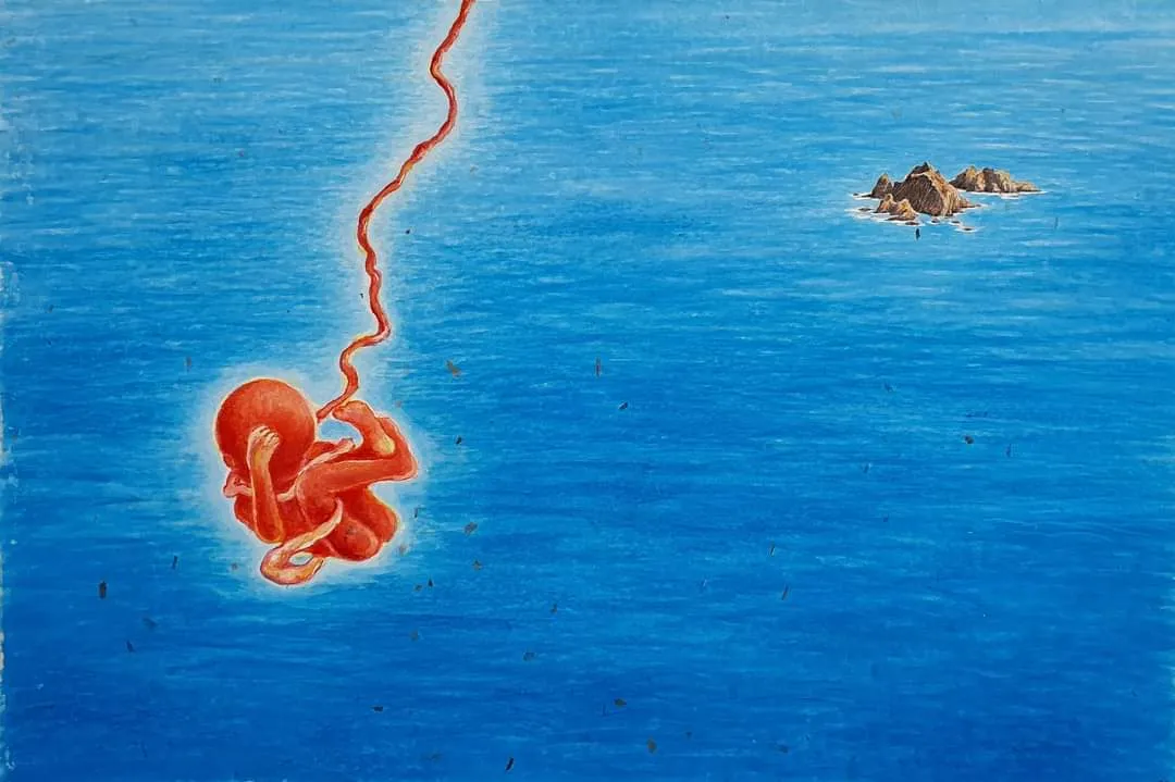 칡뫼 김구, 〈독도에서〉, 닥지 먹 채색, 92x61cm — 푸른 바다 위에 탯줄을 단 붉은 태아가 떠 있다