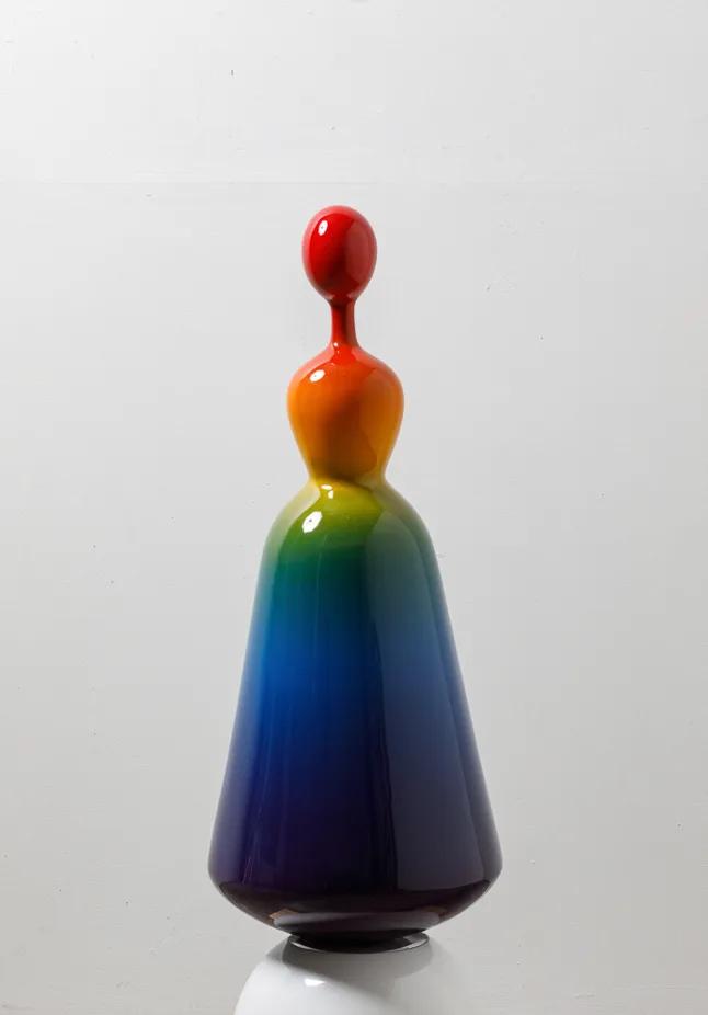 양순열, 〈Ottogi Earthy Rainbow〉, 2021, Car paint on resin, 40x40x90cm