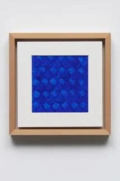 Hollowed blue 02, 종이판넬, 아크릴물감 2025 - 이지은