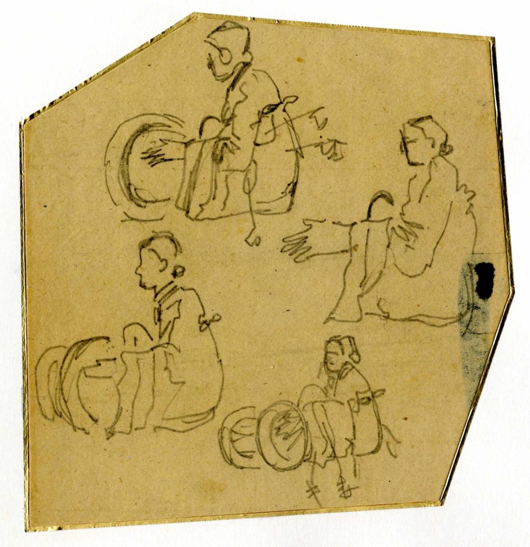 故 박생광, 〈장구치는 여자〉, 종이에 연필, 16x16.7cm — 모서리가 비스듬히 잘린 누런 종이 위에 장구를 곁에 두고 앉은 사람이 각도를 달리해 네 번 그려져 있다